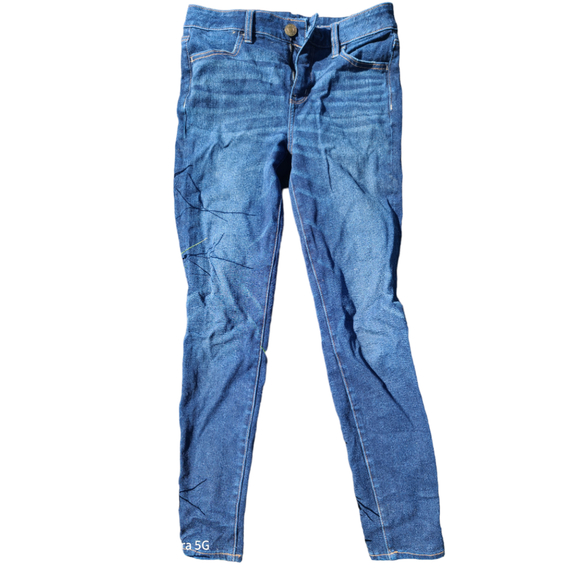 American Eagle Outfitters Denim - American Eagle 4 short Dream Jean HI rise jegging